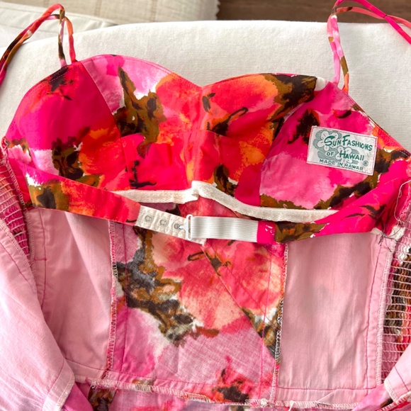 Vintage SUN FASHIONS OF HAWAII Tropical Floral Cocktail Dress - 26" Waist - Picture 10 of 14